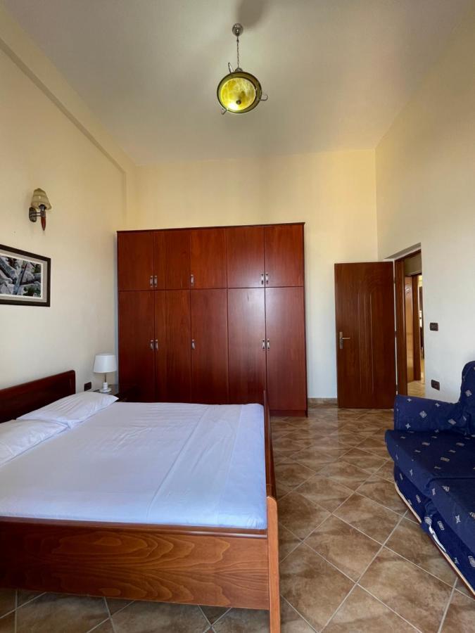The First Hotel Saranda Zewnętrze zdjęcie